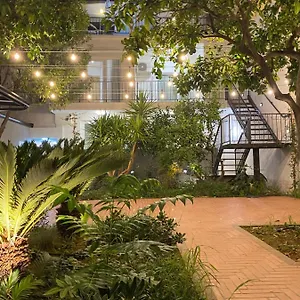 https://new-baazar-oasis.albaniahotels.org